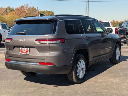 New 2025 Jeep Grand Cherokee L Laredo image 7