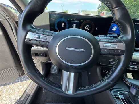 Used 2025 Hyundai Kona SEL AWD/4WD image 29