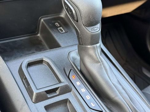 Used 2024 Chevrolet Colorado W/T image 23