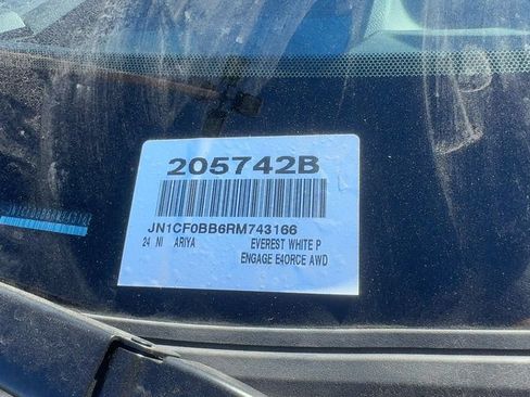 Used 2024 Nissan Ariya AWD image 19