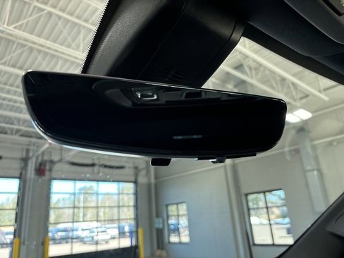 Used 2022 Chevrolet Silverado 3500 High Country image 51