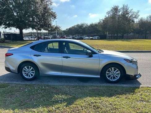 Certified 2025 Toyota Camry LE image 6