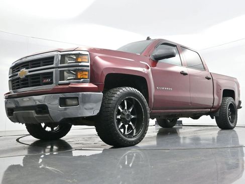 Used 2014 Chevrolet Silverado 1500 LT w/ All Star Edition image 43