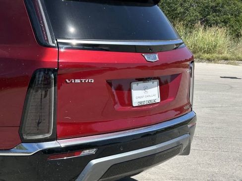 New 2026 Cadillac Vistiq Luxury image 6