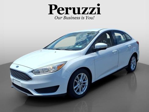 Used 2016 Ford Focus SE FWD image 8