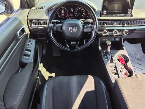 Used 2023 Honda Civic Sport image 7