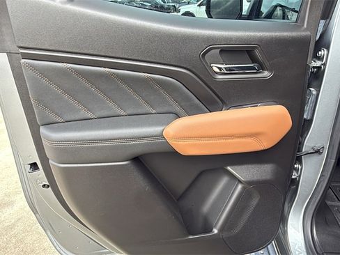 Used 2023 GMC Canyon AT4 w/ Canyon Safety Plus Package image 14