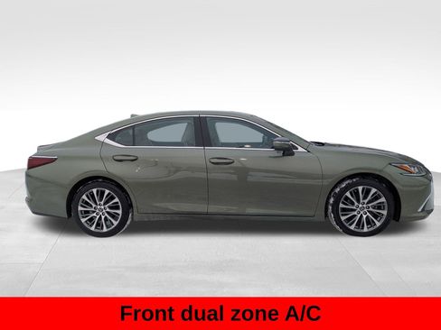 Used 2019 Lexus ES 350 350 w/ Premium Package image 4