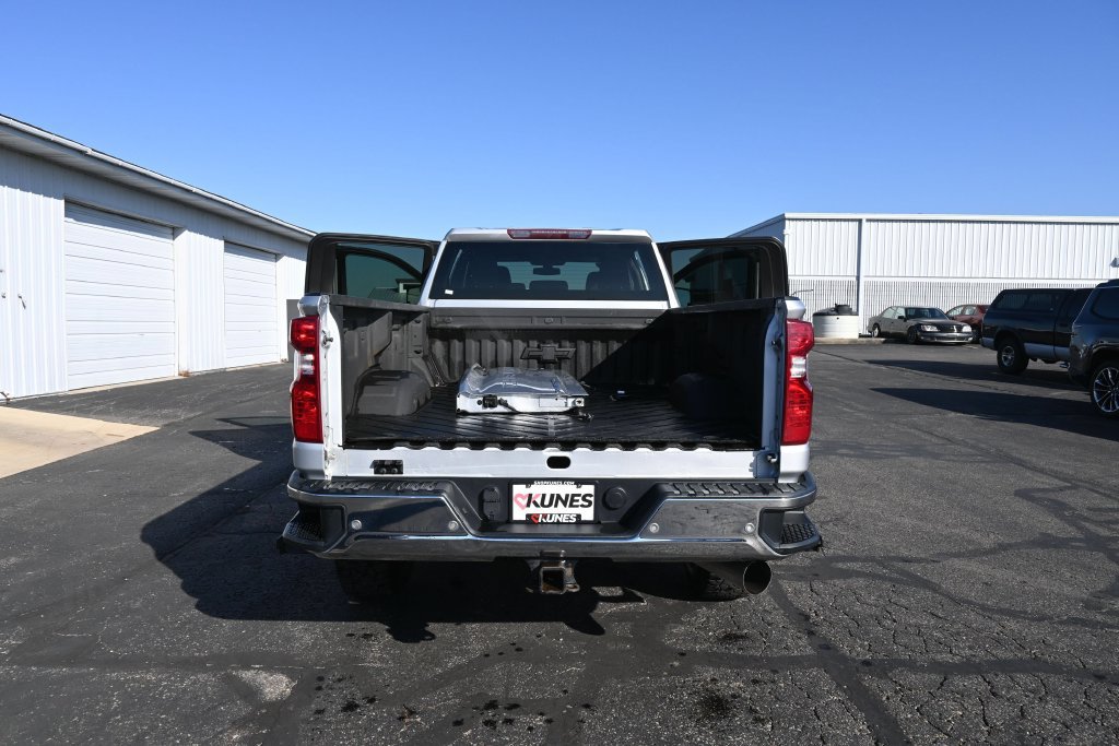Used 2020 Chevrolet Silverado 3500 LT w/ All Star Edition AWD/4WD image 47