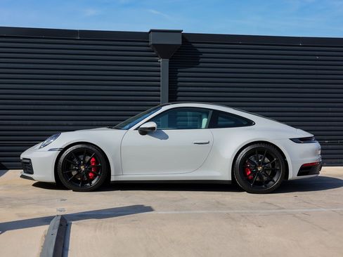 Certified 2023 Porsche 911 Carrera 4S image 2