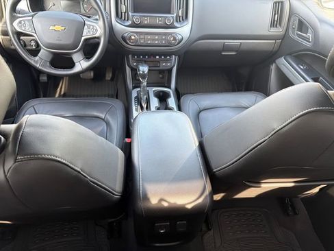 Used 2022 Chevrolet Colorado ZR2 w/ Colorado ZR2 Bison Edition AWD/4WD image 17