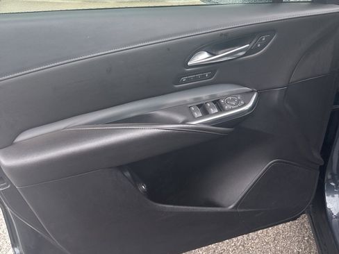 Used 2021 Cadillac XT4 Premium Luxury w/ Driver Awareness Package image 10