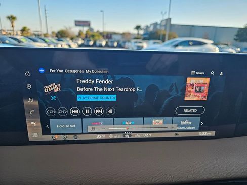 New 2026 Nissan Armada SL w/ Captain's Chari Seat Package image 28