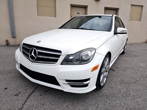 Used 2014 Mercedes-Benz C 250 Sport image 15