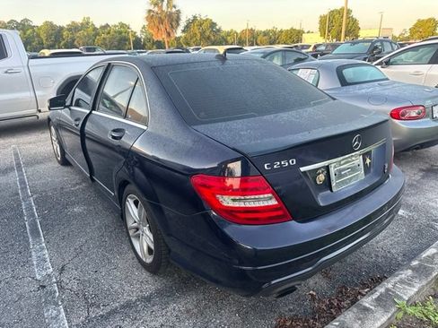 Used 2014 Mercedes-Benz C 250 Sedan image 3