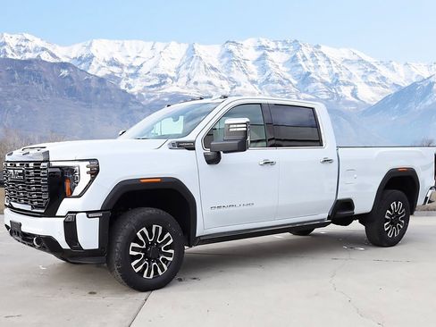 New 2026 GMC Sierra 3500 Denali Ultimate image 2