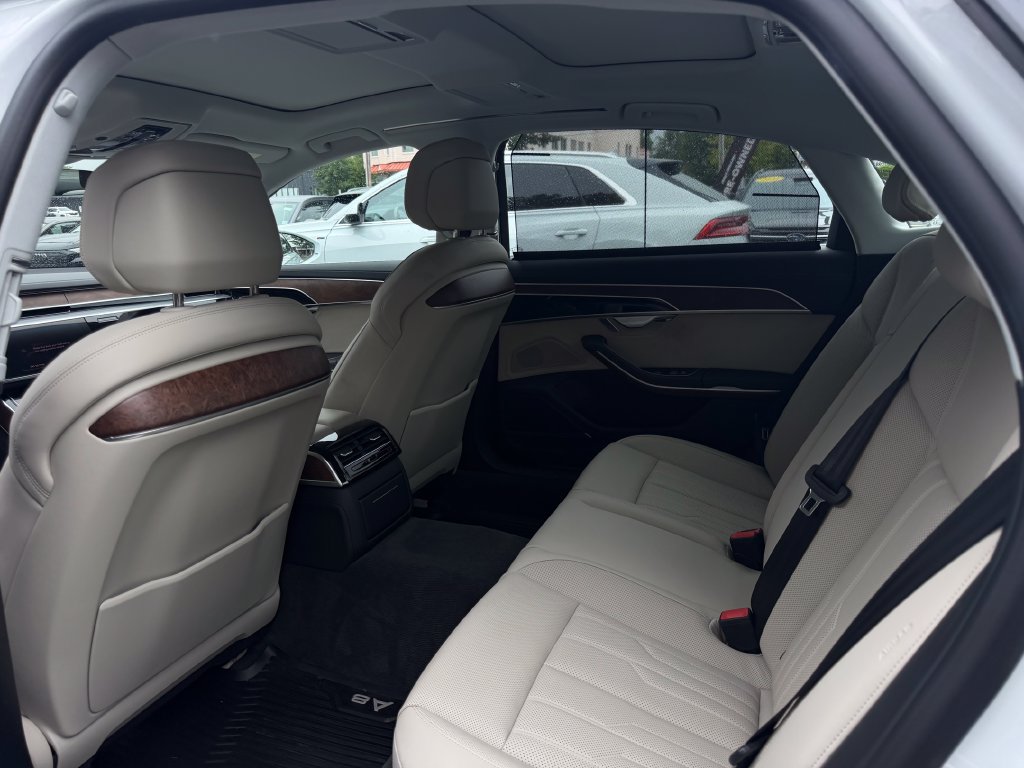 Used 2023 Audi A8 L 3.0T w/ Comfort Plus Package AWD/4WD image 27