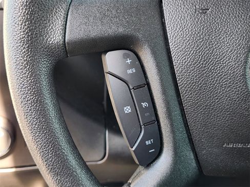 Used 2024 Chevrolet Express 2500 w/ Driver Convenience Package image 27