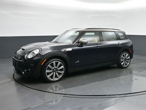 Used 2020 MINI Cooper Clubman S w/ Driver Assistance Package image 3