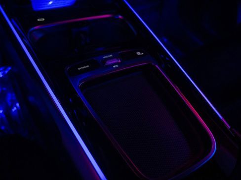 Certified 2025 Mercedes-Benz GLB 250 image 20