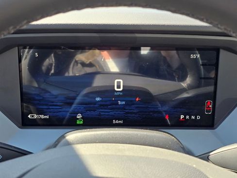 New 2027 Chevrolet Bolt RS w/ Technology Package FWD image 20