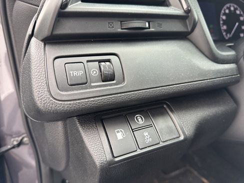 Used 2021 Honda Insight EX image 10