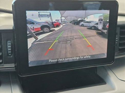 Certified 2023 Ford Explorer XLT RWD image 13
