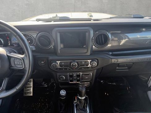 Used 2021 Jeep Wrangler Unlimited Sport image 3