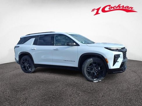 New 2026 Chevrolet Traverse RS w/ LPO, Floor Liner Package image 2