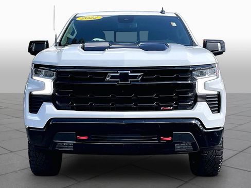 Used 2022 Chevrolet Silverado 1500 LT Trail Boss w/ LT Trail Boss Premium Package AWD/4WD image 4