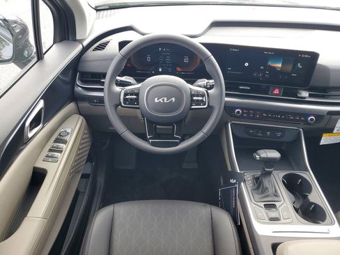 New 2026 Kia Carnival image 26