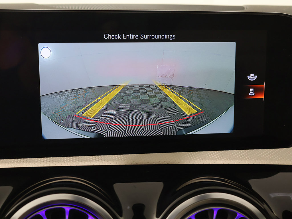 Used 2023 Mercedes-Benz CLA 250 4MATIC w/ Premium Package image 39