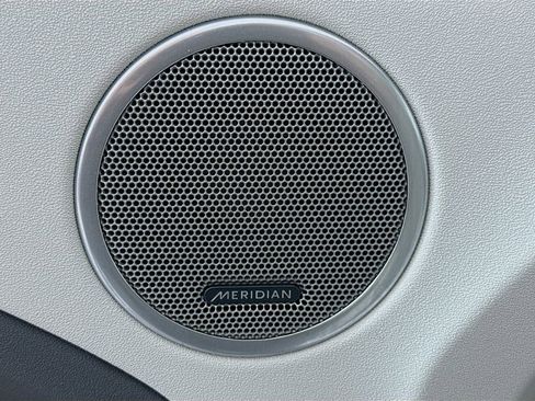 Used 2013 Land Rover Range Rover Evoque Pure Plus image 19