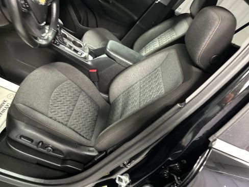 Used 2024 Chevrolet Equinox LT image 12