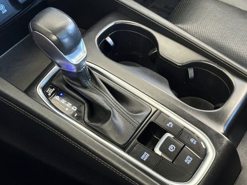 Used 2019 Hyundai Santa Fe Limited image 20