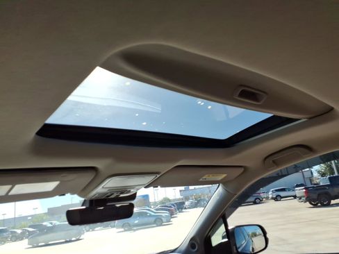 Used 2022 Honda Pilot Special Edition image 17