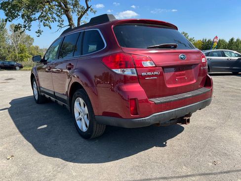 Used 2013 Subaru Outback 2.5i Premium w/ All-Weather Pkg image 5
