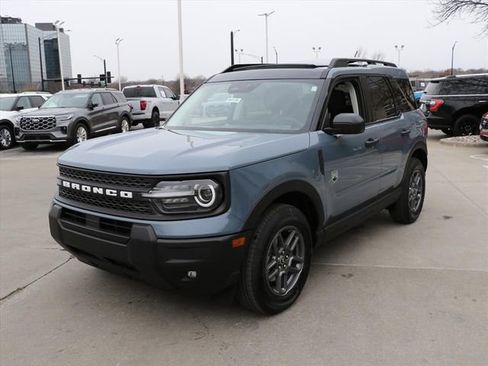 New 2026 Ford Bronco Sport Big Bend w/ Convenience Package AWD/4WD image 2