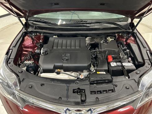 Used 2016 Toyota Avalon XLE Premium image 29