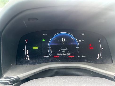 Used 2025 Toyota Camry LE FWD image 10