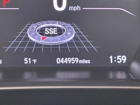 Used 2019 Honda CR-V Touring image 18