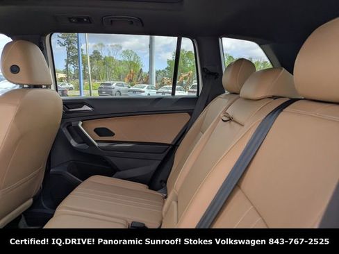 Certified 2023 Volkswagen Tiguan SE R-Line image 14