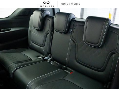 New 2027 INFINITI QX80 Autograph AWD/4WD image 17