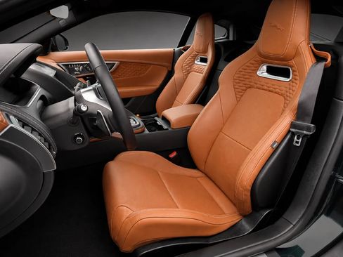 Used 2024 Jaguar F-TYPE R-Dynamic RWD image 10