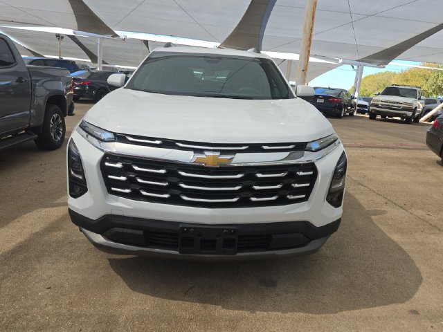 Used 2025 Chevrolet Equinox LT w/ Convenience Package II FWD image 2