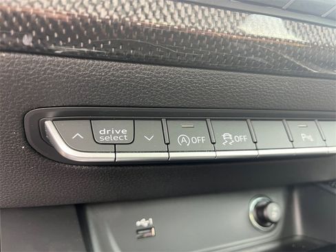 Used 2022 Audi S4 Premium Plus w/ Premium Plus Package image 23