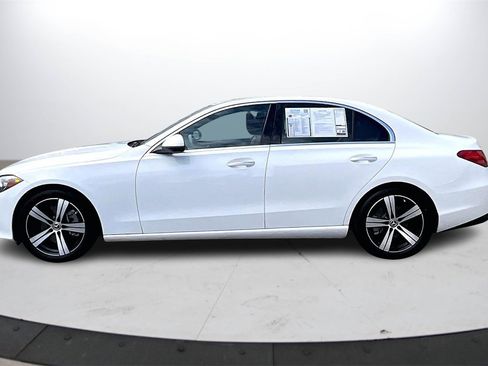 Used 2022 Mercedes-Benz C 300 Sedan image 6