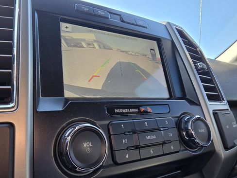 Used 2016 Ford F150 Lariat w/ Equipment Group 501A Mid image 19