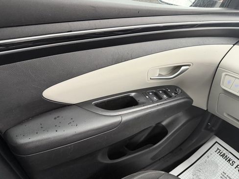 Used 2023 Hyundai Tucson SEL image 12