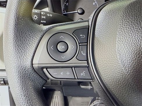 Certified 2025 Toyota Corolla LE image 13